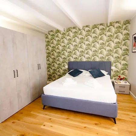 Apartment Montebello Florence