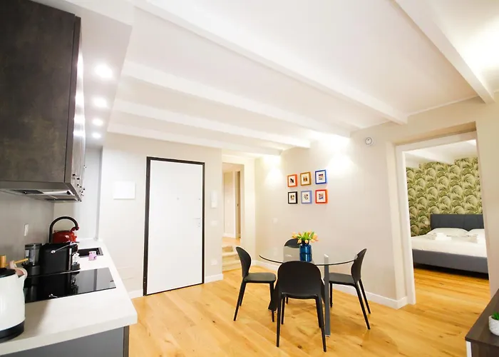Montebello Apartment *